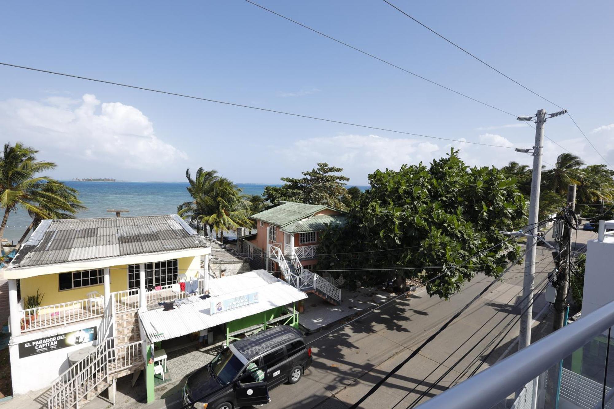 Alka'S Paradise Guest House And Lodging San Andrés 外观 照片